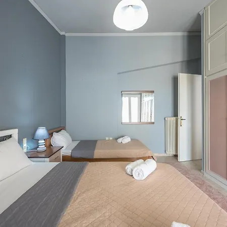 Castle's Nest 1 Апартаменты