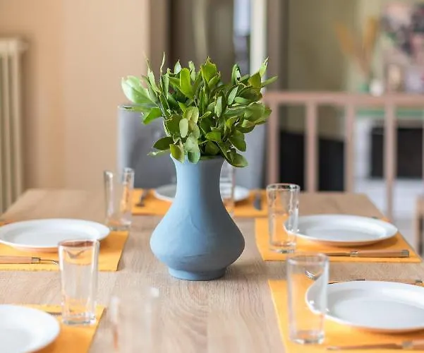 Castle's Nest 1 Kástro Tornéze