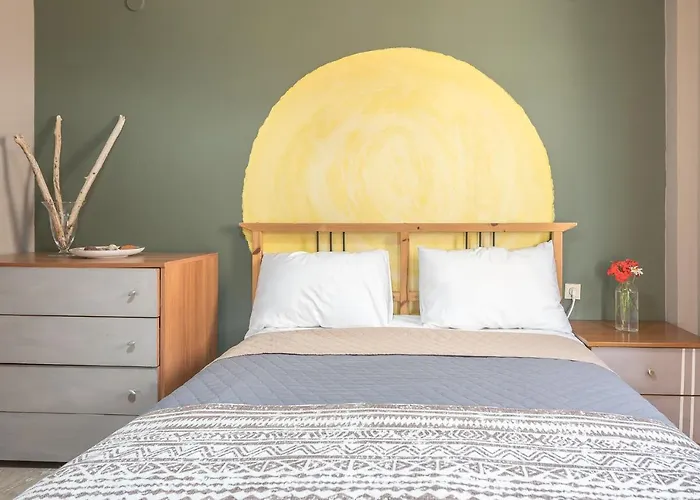 Castle's Nest 1 * Κάστρο